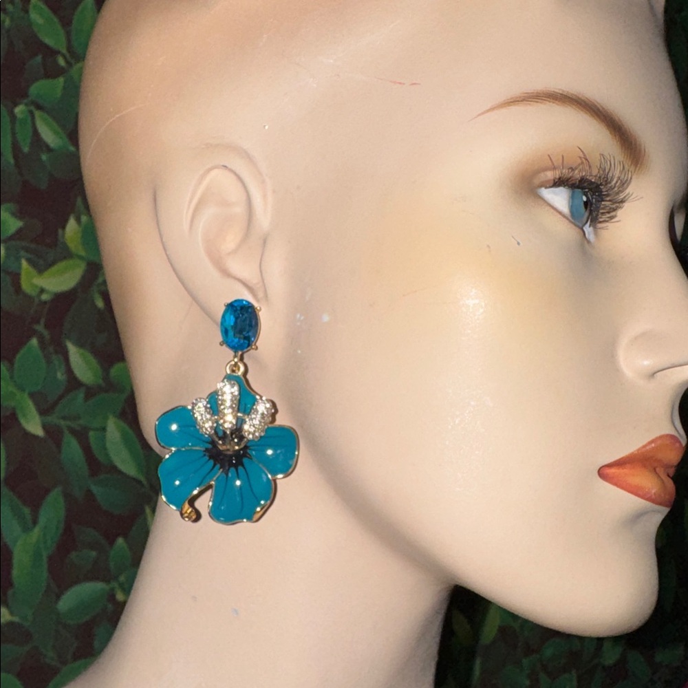 Betsy Johnson Tropical Hibiscus Dangle Earrings - Picture 11 of 11